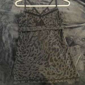 Lulu just breathe tank